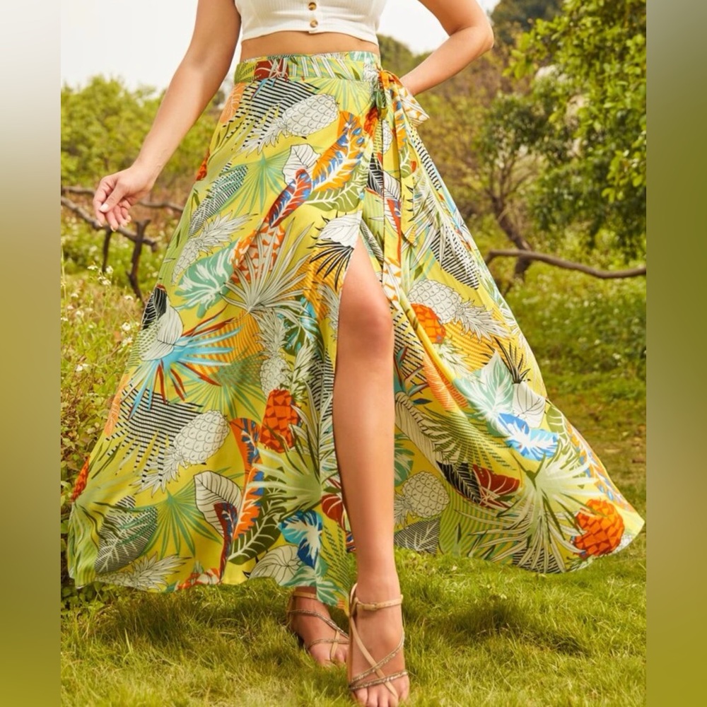 Plus Pineapple Tropical Wrap Skirt